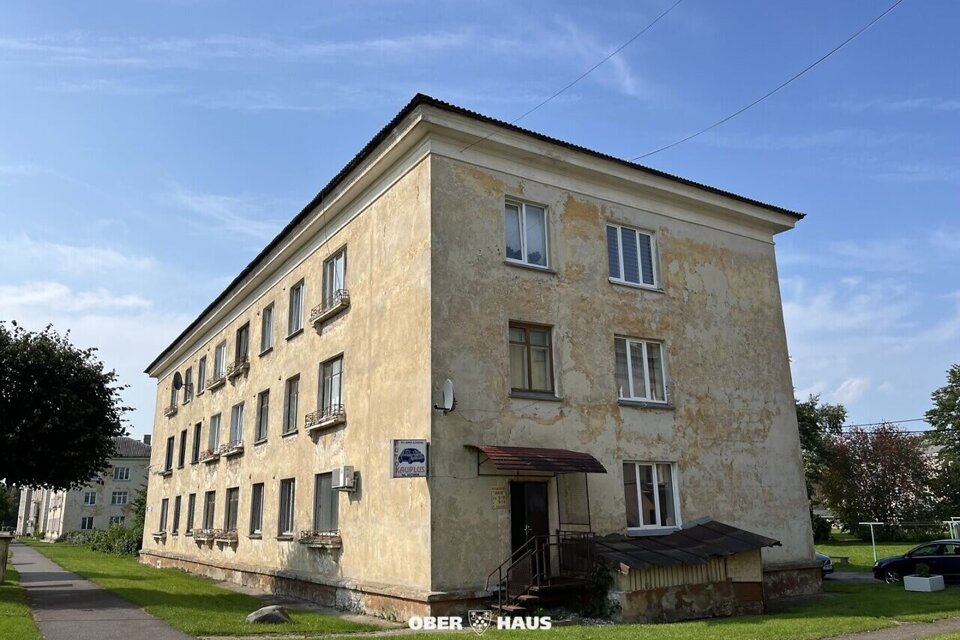 Äripind, 3 tuba, 0 m²