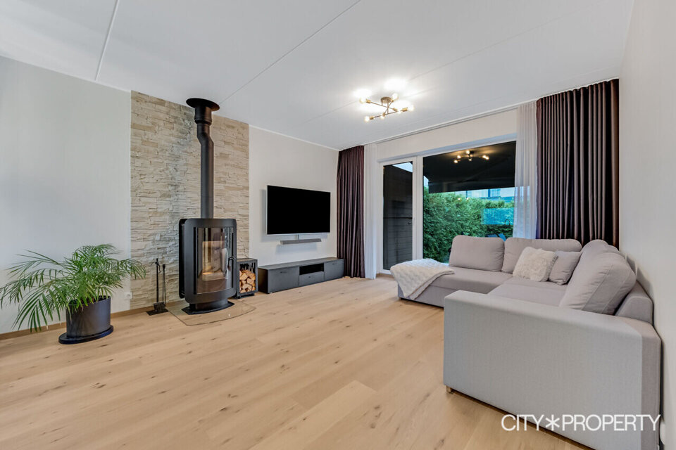 Osa majast, 5 tuba, 115 m²